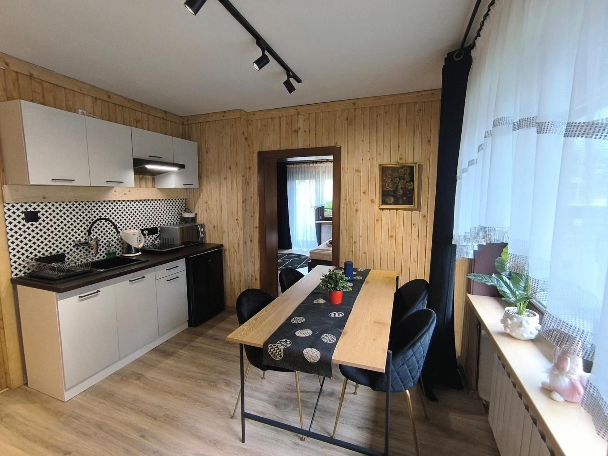 Pokoje Goscinne U Paliderki Poronin Esterno foto